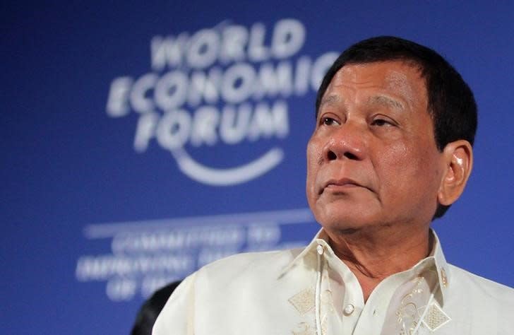 Philippine President Rodrigo Duterte attends the opening plenary of the World Economic Forum on ASEAN at a hotel in Phnom Penh, Cambodia, May 11, 2017. REUTERS/Samrang Pring