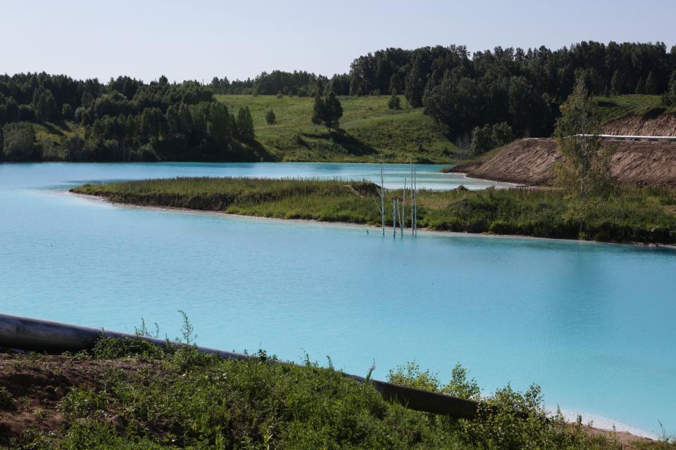 A view of a Novosibirsk energy plant's ash dump site - nicknamed the local "Maldives" - on July 11, 2019. (Photo: Rostislav Netisov/AFP/Getty Images)