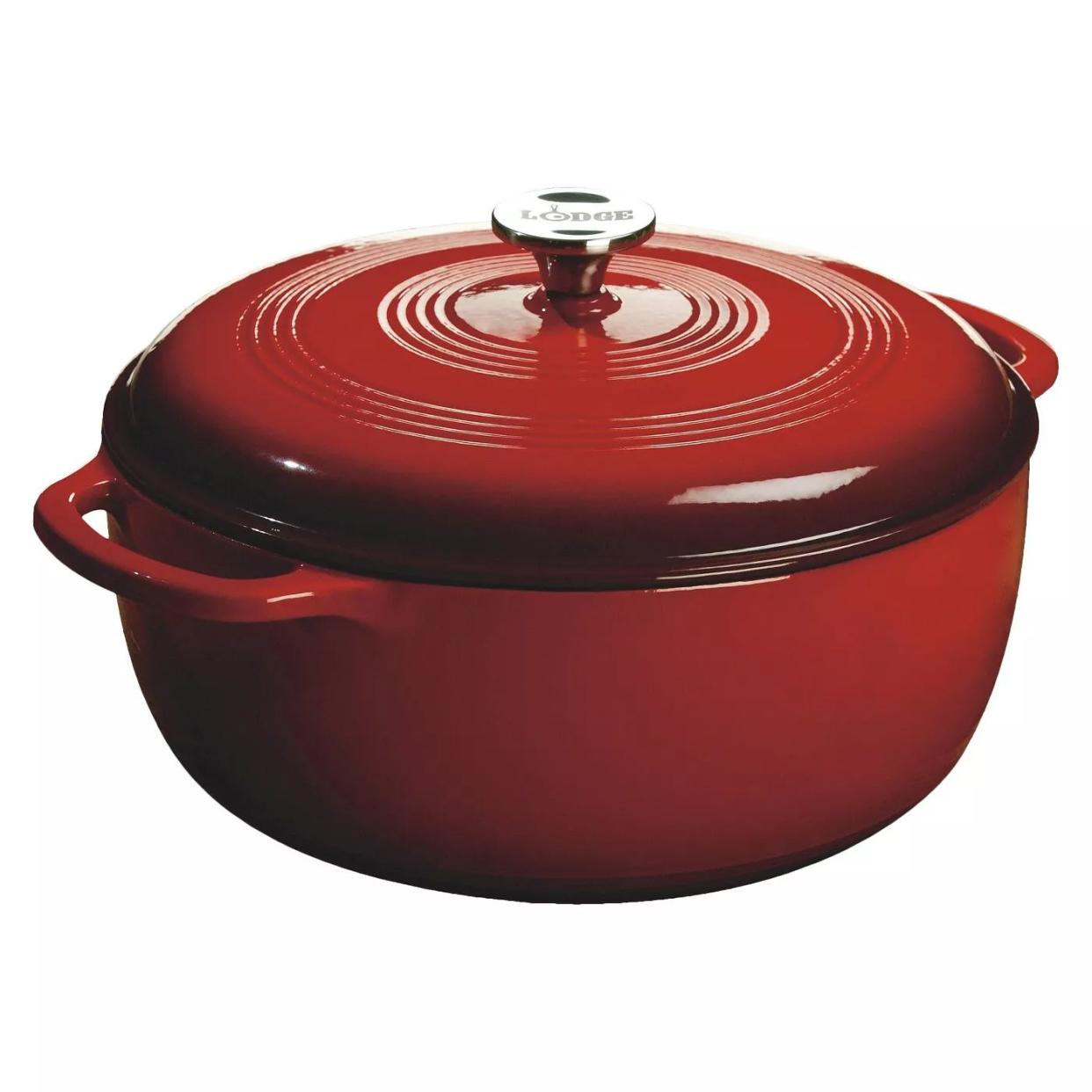 Lodge Enamel Cast Iron 7.5-Quart Dutch Oven