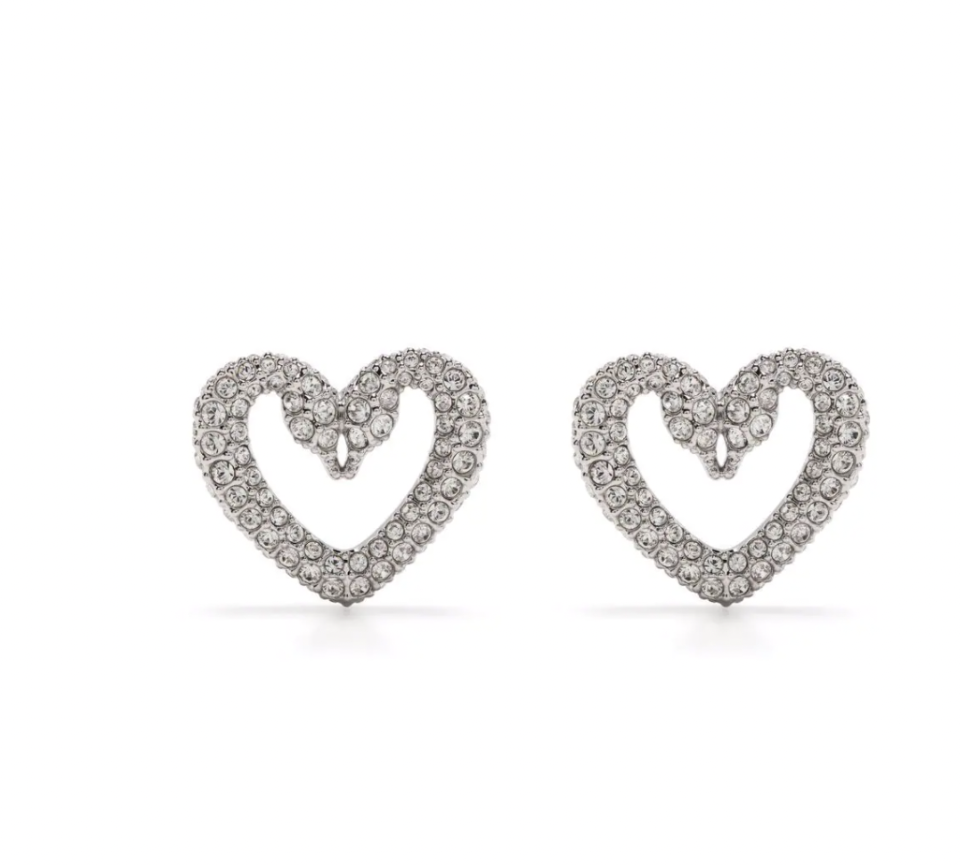 Una crystal-embellished heart earrings