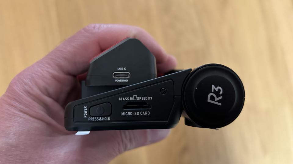 Rove R3 dash cam