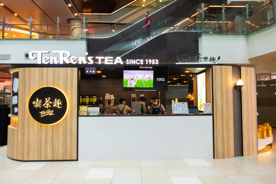 Ten Ren’s Tea’s store at Chinatown Point. (PHOTO: Ten Ren’s Tea)