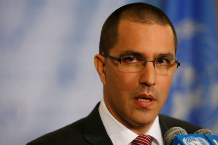 El canciller venezolano, Jorge Arreaza, en una rueda de prensa paralela a la Asamblea General de Naciones Unidas en Nueva York, sep 19, 2017. REUTERS/Brendan McDermid