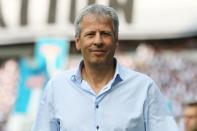 Auf Vereinssuche: Rund um die Fußball-Bundesliga stehen zurzeit gleich mehrere namhafte Trainer ohne Job da. Dazu gehört nicht nur Lucien Favre, der seinen Posten vor wenigen Tagen bei der Borussia nach einem Katastrophenstart in der Bundesliga und der Champions League überraschend aufgab. Wohin es den Schweizer zieht, bleibt abzuwarten.