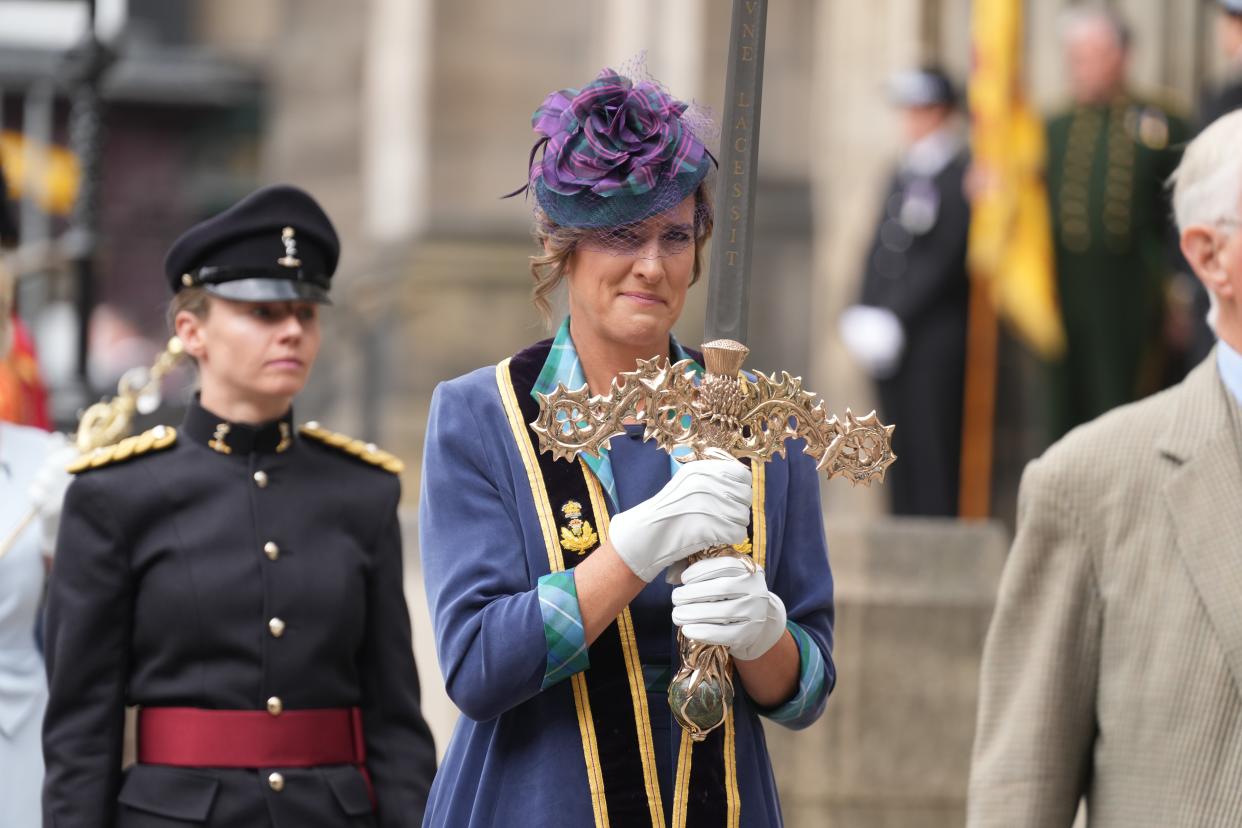 Dame Katherine Grainger carries The Elizabeth Sword (Getty Images)