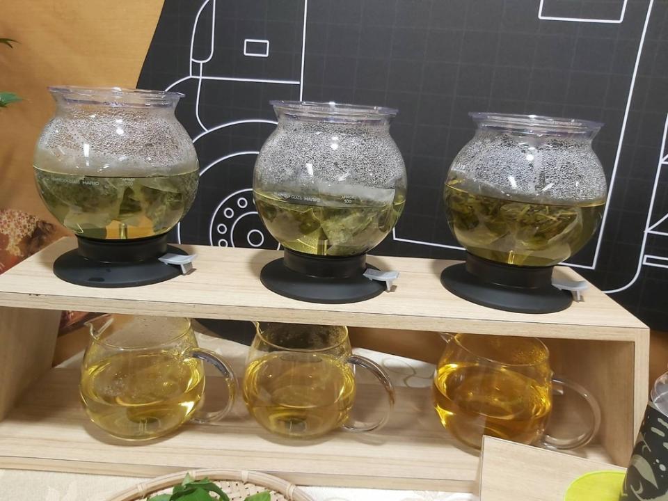 《圖說》新北好茶展售會記者會展示獨特風味的新北好茶。〈記者葉柏成攝〉