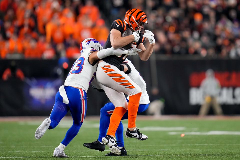 Cincinnati Bengals tight end Tanner Hudson (87) catches a pass in the fourth quarter of the NFL Week 9 game between the Cincinnati Bengals and the Buffalo Bills at Paycor Stadium in Cincinnati on Sunday, Nov. 5, 2023.