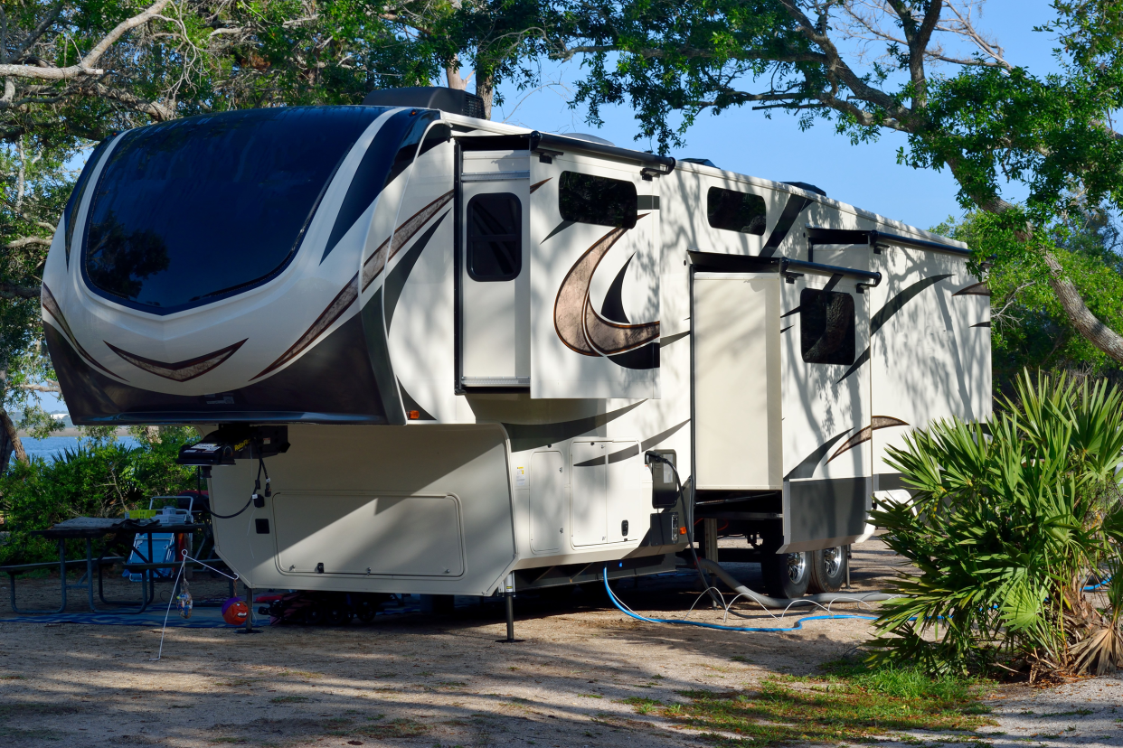 RV with slide rooms