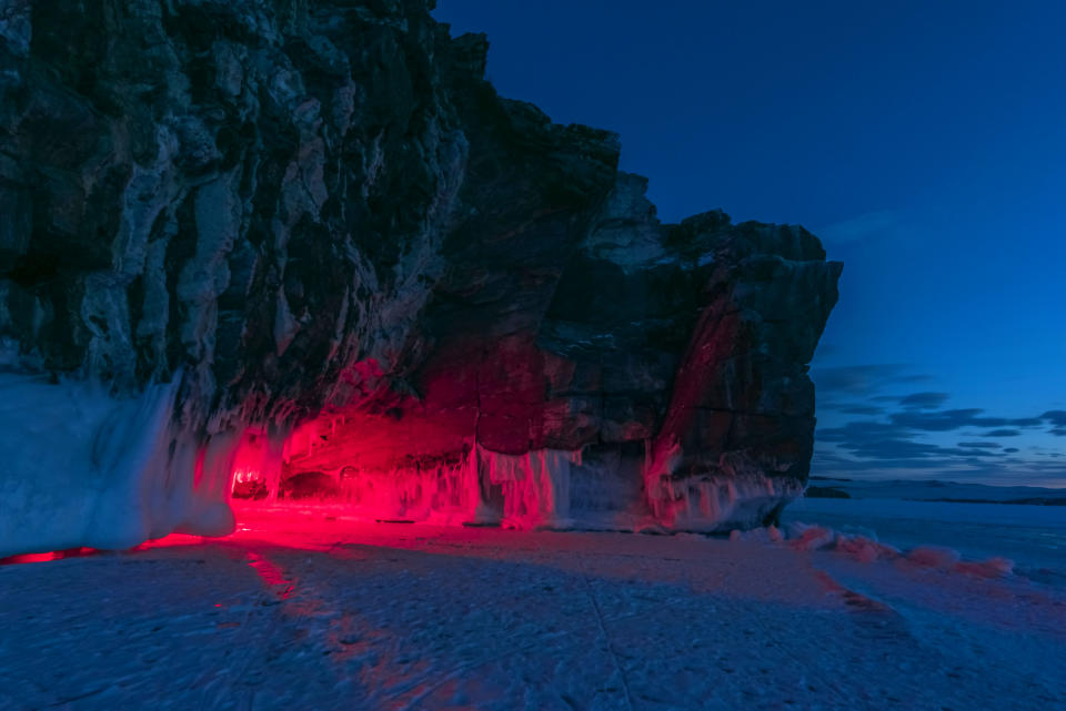 <p>Leading to the formation of these incredible caves, full of icy stalactites. (Caters News) </p>