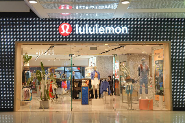 Lululemon Has a 1,000 Percent Resale Markup