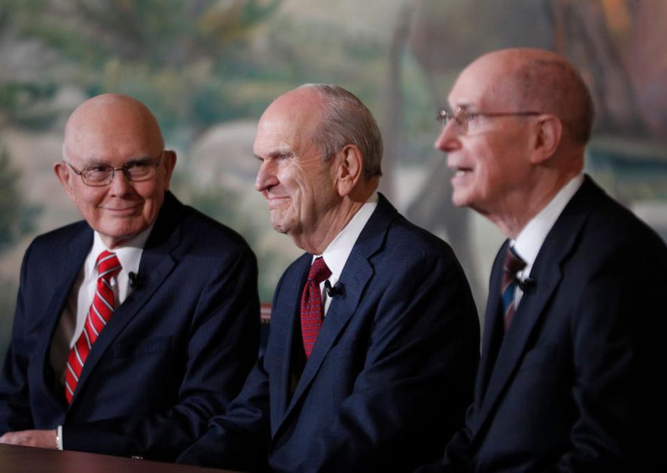 The Church of Jesus Christ of Latter-day Saints’ three highest leaders answer questions after Russell Nelson, center, was announced the new president in 2017. <a href="https://www.gettyimages.com/detail/news-photo/president-russell-m-nelson-1st-counselor-dallin-h-oaks-and-news-photo/905704966?adppopup=true" rel="nofollow noopener" target="_blank" data-ylk="slk:George Frey/Getty Images;elm:context_link;itc:0;sec:content-canvas" class="link ">George Frey/Getty Images</a>
