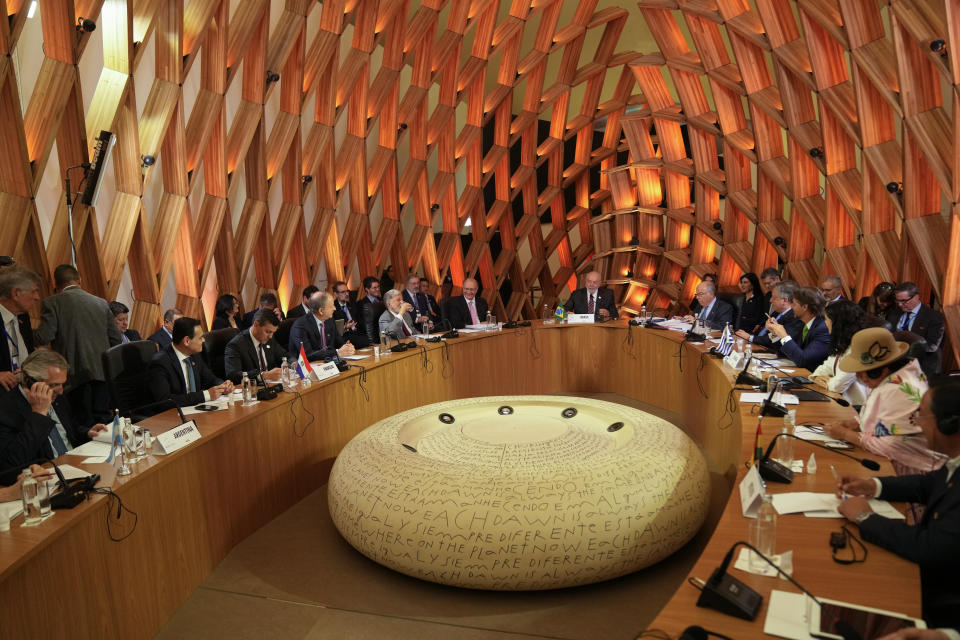 Brazilian President Luiz Inacio Lula da Silva, center, hosts leaders and heads of state at the 63rd Mercosur Summit, in Rio de Janeiro, Brazil, Thursday, Dec. 7, 2023. (AP Photo/Silvia Izquierdo)