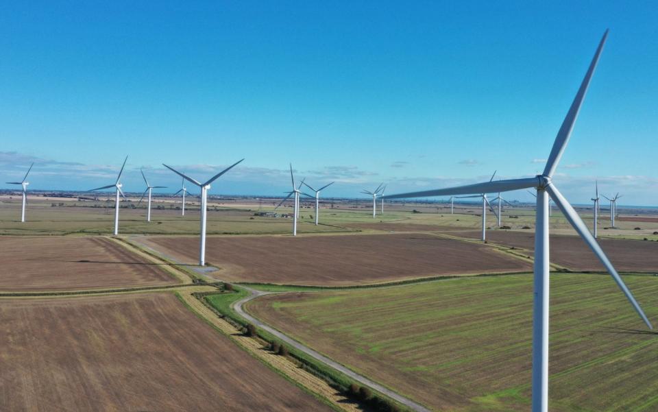 File photo dated 06/10/21 of the Little Cheyne Court Wind Farm, near Lydd, Kent, as Government policies over the last decade which hampered the roll-out of onshore wind power in Britain might be adding close to a billion pounds to energy bills this winter, new analysis suggests. PA Photo. Issue date: Thursday December 1, 2022. Without a 2016 decision to effectively ban the construction of onshore wind in most parts of England developers could have built enough turbines to generate around 2.5 terawatt hours of energy enough to power 1.5 million homes through the winter. See PA story ENERGY Wind. Photo credit should read: Tom Leese/PA Wire - Tom Leese/PA Wire