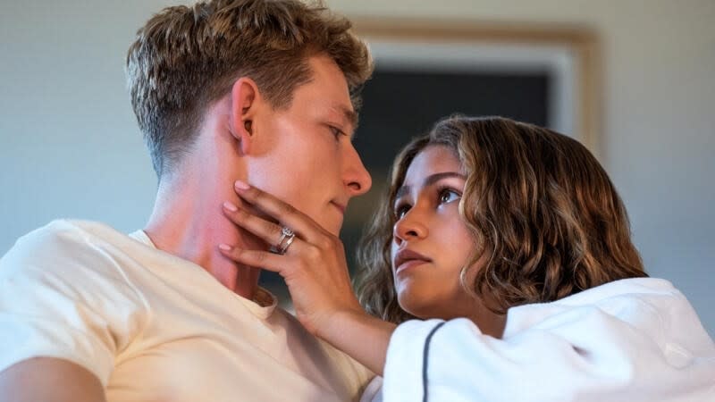  Mike Faist and Zendaya in Challengers. 