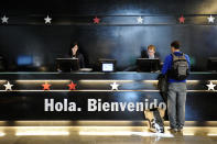 <p>Auf Platz neun folgt die spanische NH Hotel Group mit Unternehmenssitz in Madrid. Ihre 380 Hotels befinden sich in Europa, Lateinamerika und Afrika. Doch die Konkurrenz im eigenen Land wartet schon… </p>