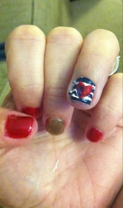 THE FAIL: Patriotic Manicure