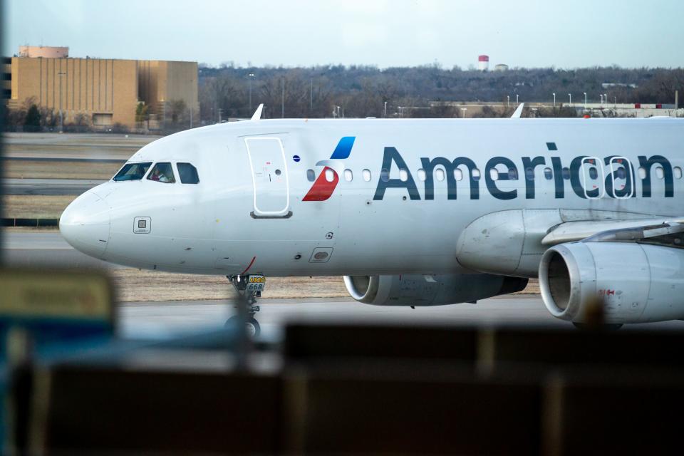 An American flight leaves to take off Wednesday at Will Rogers World Airport in Oklahoma City after the FAA had a computer outage grounding flights nationwide.