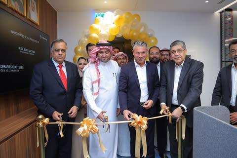 LTIMindtree's Regional Headquarters in Riyadh's King Fahd Road was inaugurated today. The ceremony was graced by Dr. Suhel Ajaz Khan, Indian Ambassador to Saudi Arabia; Al-Hassan Hamidaldin, General Supervisor of RHQ Program; Tareq Amin, CEO, Aramco Digital and Debashis Chatterjee, LTIMindtree CEO & MD. (Photo: Business Wire)