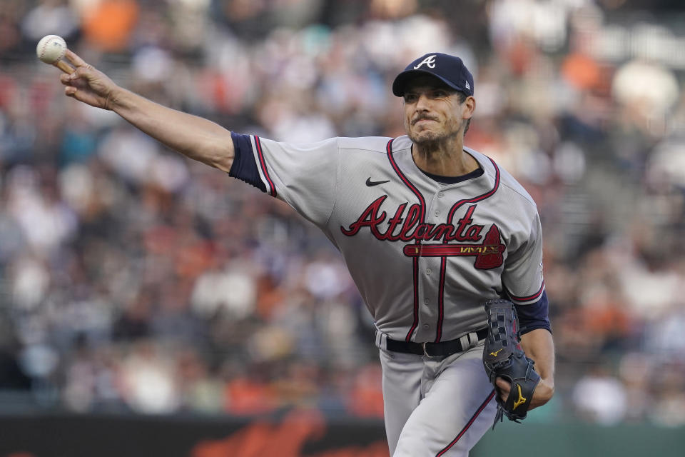 Atlanta Braves' Charlie Morton pitches against the San Francisco Giants during the first inning of a baseball game in San Francisco, Saturday, Sept. 18, 2021. (AP Photo/Jeff Chiu)