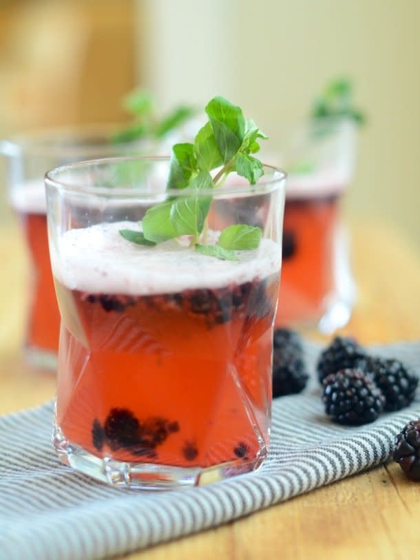 <strong>Get the <a href="http://camillestyles.com/drinks/bottoms-up-super-bowl-shandies/" target="_blank">Blackberry Lemon Shandies recipe</a> from Camille Styles</strong>