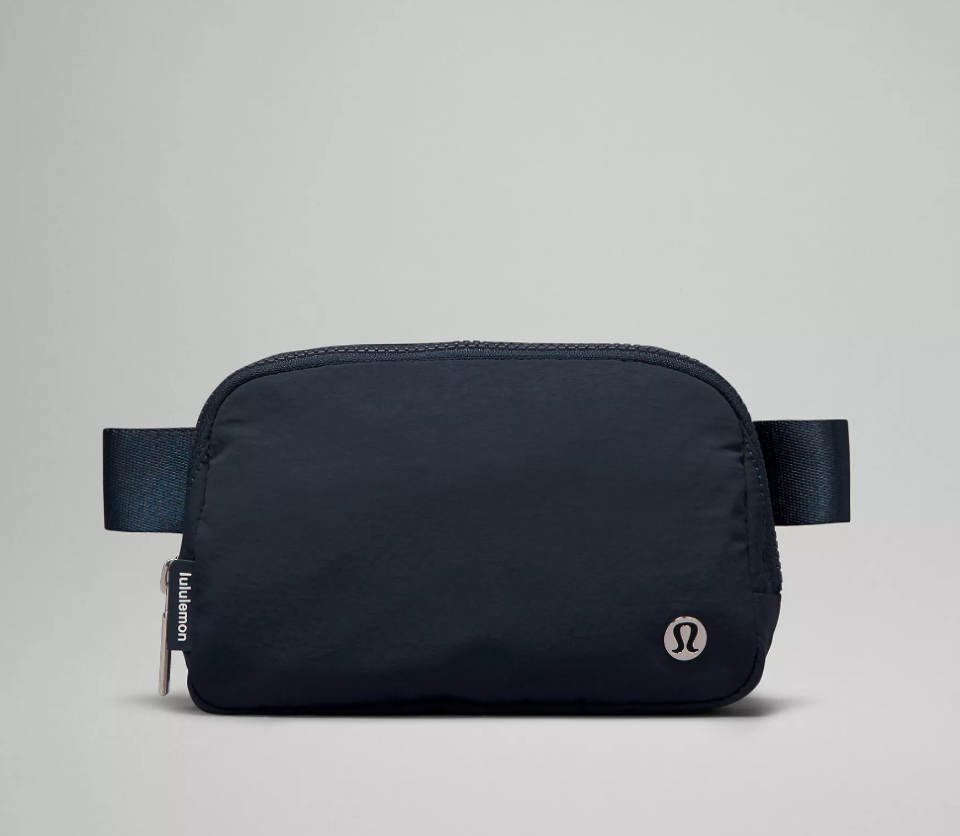 <p><a href="https://go.redirectingat.com?id=74968X1596630&url=https%3A%2F%2Fshop.lululemon.com%2Fp%2Fbags%2FEverywhere-Belt-Bag%2F_%2Fprod8900747&sref=https%3A%2F%2Fwww.womenshealthmag.com%2Flife%2Fa19944763%2Fgifts-for-your-sister%2F" rel="nofollow noopener" target="_blank" data-ylk="slk:Shop Now;elm:context_link;itc:0;sec:content-canvas" class="link ">Shop Now</a></p><p>Everywhere Belt Bag</p><p>lululemon.com</p><p>$38.00</p>