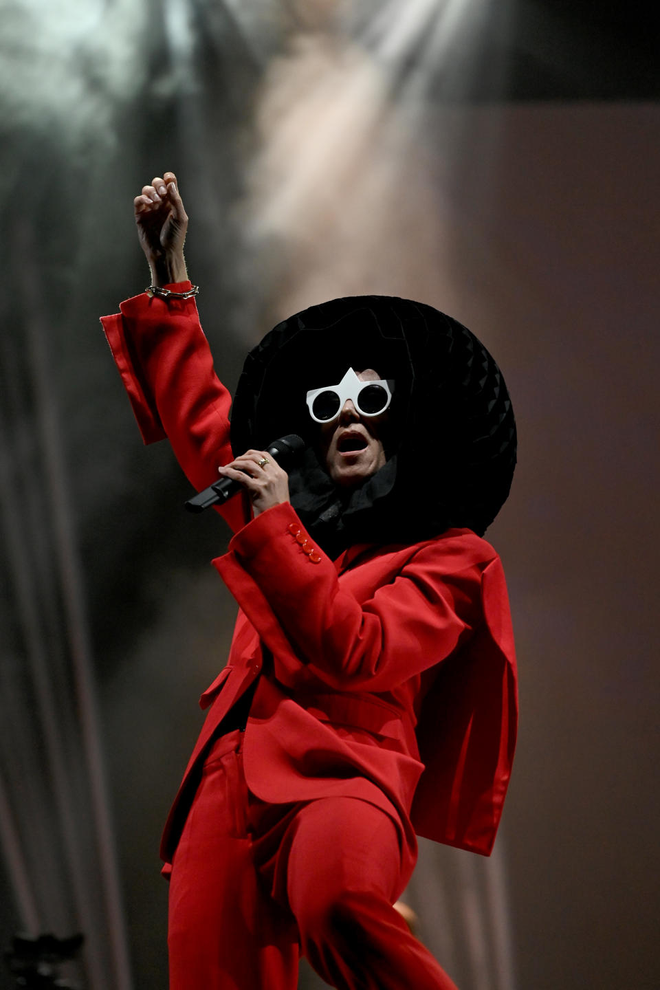 GLASTONBURY, ENGLAND - JUNE 25: Roisin Murphy performs on the West Holts Stage during day four of Glastonbury Festival at Worthy Farm, Pilton on June 25, 2022 in Glastonbury, England. (Photo by Kate Green/Getty Images)