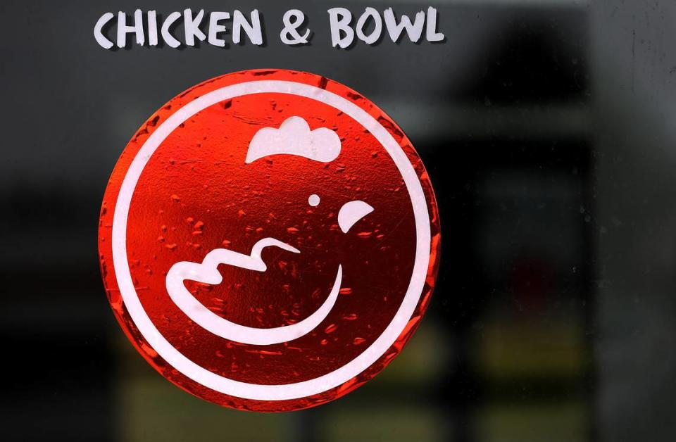 A Chicken & Bowl restaurant has moved into the former Teahaus location at 530 Swift Blvd. in Richland.