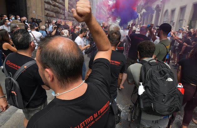 Presidio dei lavoratori Gkn davanti alla prefettura di Firenze (Photo: Aleandro BiagiantiAleandro Biagianti / AGF)