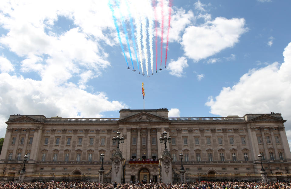 The Royal Air Force Aerobatic Team Red Arrows performs a flypast over the Buckingham Palace for Trooping the Colour in London, Britain, June 8, 2019. REUTERS/Hannah McKay
