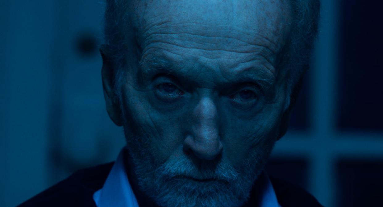 Tobin Bell como John Kramer/Jigsaw en 'Saw X: El juego del miedo' (Foto: Corazón Films)