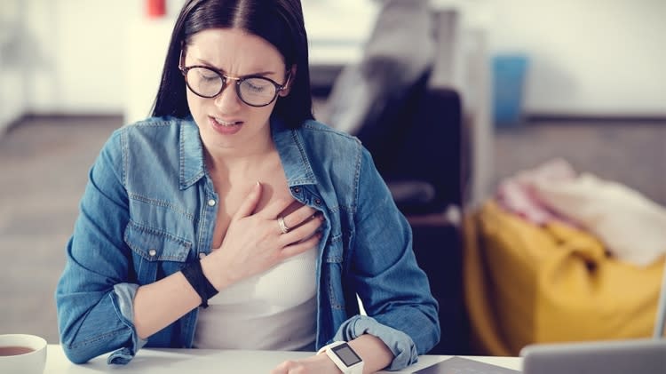 Un 80 por ciento de los pacientes de cáncer necesitan de una evaluación cardiovascular previa al inicio y durante los tratamientos, para saber si sus órganos funcionan correctamente. (Foto: Getty)