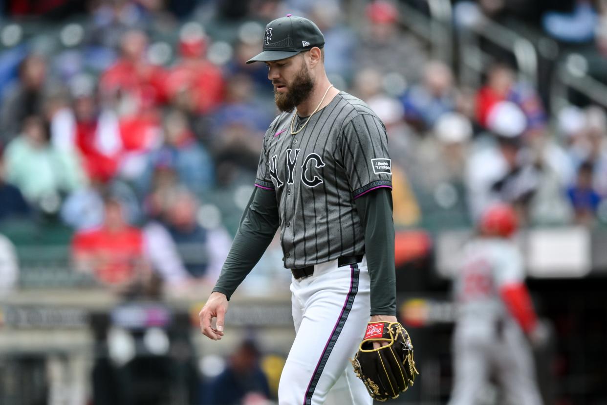 New York Mets pitcher Adrian Houser (35) during the first inning against the St. Louis Cardinals on April 27, 2024, at Citi Field.