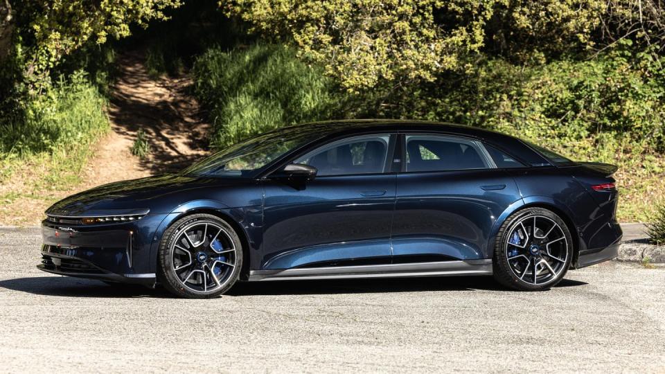 2024 lucid air