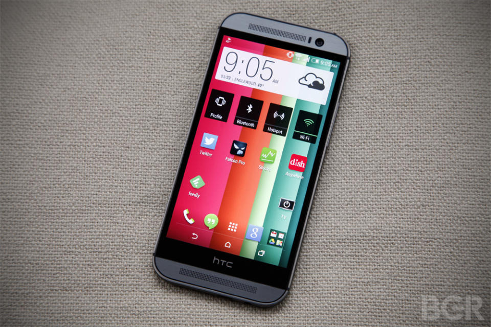 2014’s sleekest Android phone finally starts getting Lollipop