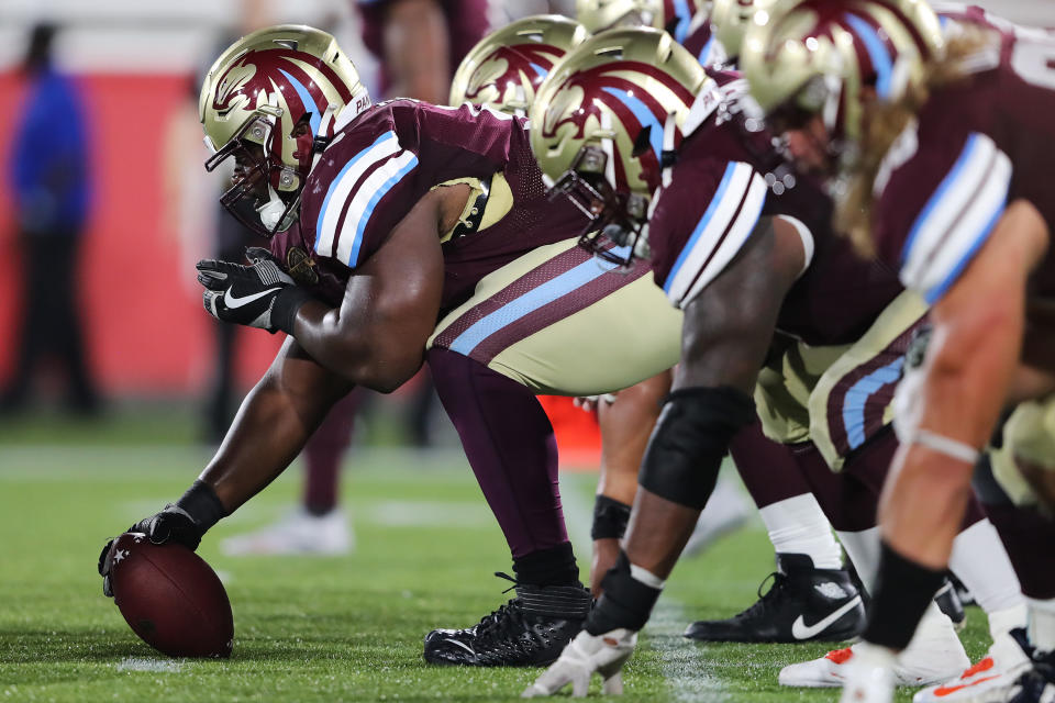 BIRMINGHAM, ALABAMA - MAY 28: Michigan Panthers offense prepares for the snap in the fourth quarter of the game against the New Orleans Breakers at Protective Stadium on May 28, 2022 in Birmingham, Alabama. (Photo by Jaden Powell/USFL/Getty Images)