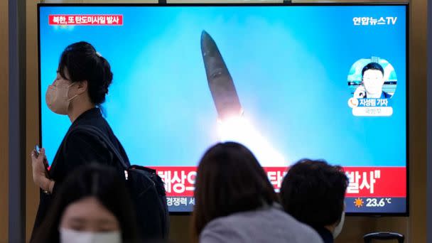 PHOTO: A TV screen shows a file image of a North Korean missile launch during a news program at the Seoul Railway Station in Seoul, South Korea, on Sept. 28, 2022. (Ahn Young-joon/AP)