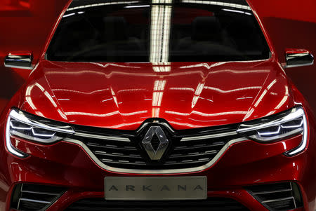 FILE PHOTO: A new Renault Arkana mid-size crossover in a showroom at a Renault factory in Moscow, Russia, April 11, 2019. REUTERS/Evgenia Novozhenina/File Photo