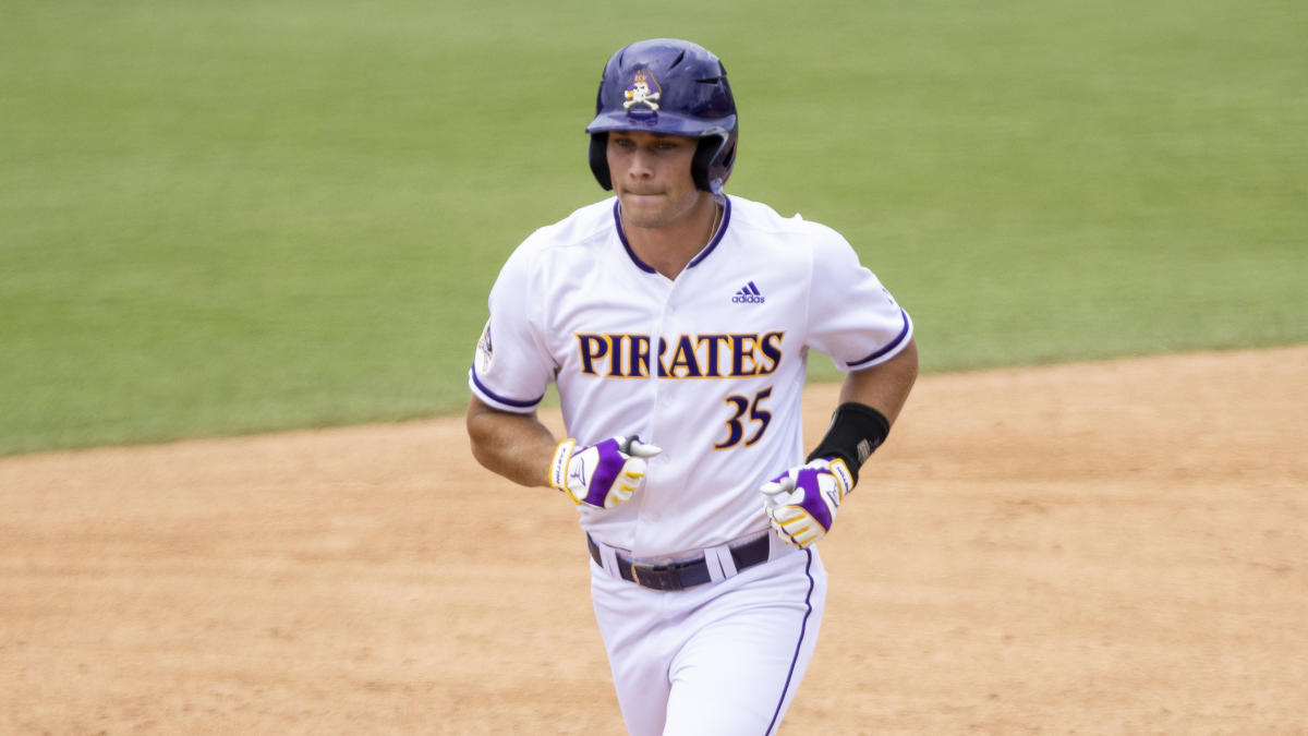 East Carolina Baseball on X: The powders look even better at home   / X