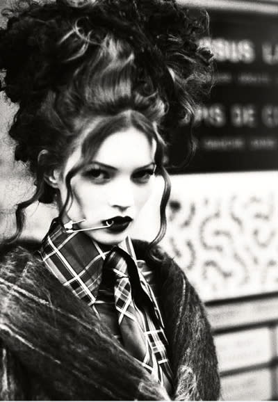 kate-moss-vivienne-westwood-punk-fashion