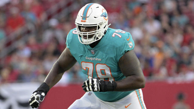 Panthers to sign OT Larnel Coleman off Dolphins' practice squad