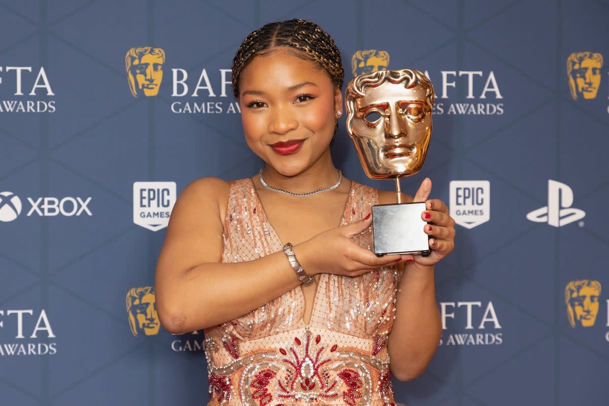 Laya DeLeon Hayes with the performer in a supporting role award for their performance as Angrbooa in God Of War Ragnarok at the Bafta Games Awards at the Queen Elizabeth Hall, Southbank Centre, London (Suzan Moore/PA) (PA Wire)