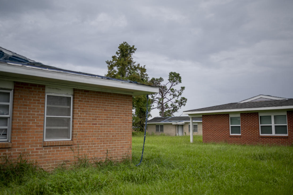 Abandoned government housing in Houma, La. (Emily Kask for NBC News)