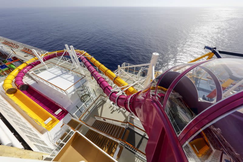 cruise - waterslides