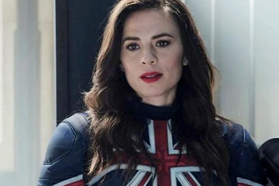 Hayley Atwell revela que es gamer y le regalan uno de los Xbox Series X más exclusivos