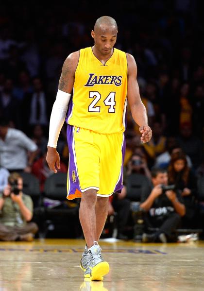 When will we see Kobe back in uniform? (Photo by Harry How/Getty Images)