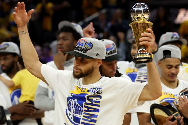 Finally, Steph Curry wins NBA Finals MVP