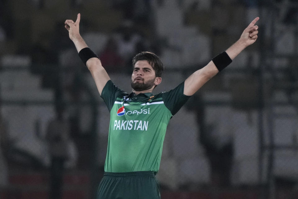 Pakistan's Shaheen Shah Afridi celebrates after taking the wicket of New Zealand's Tom Latham during the fourth one-day international cricket match between Pakistan and New Zealand, in Karachi, Pakistan, Friday, May 5, 2023. (AP Photo/Fareed Khan)