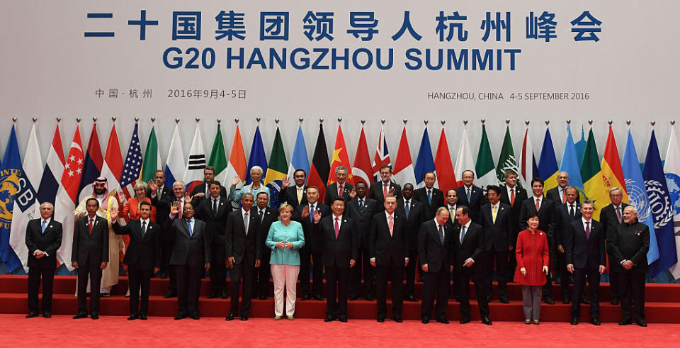 World leaders pose in Hangzhou for the 11th G20 Leaders Summit from September 4 to 5, 2016.