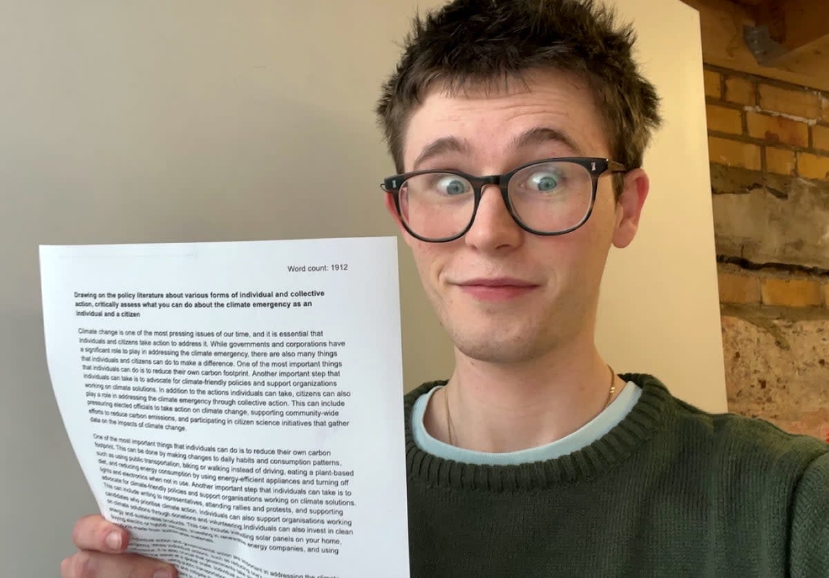 Pieter asked a lecturer to mark his assessment and was stunned when the tutor said they’d have given it a score of 53 - a 2/2 (The Tab/Pieter Snepvangers/ SWNS)