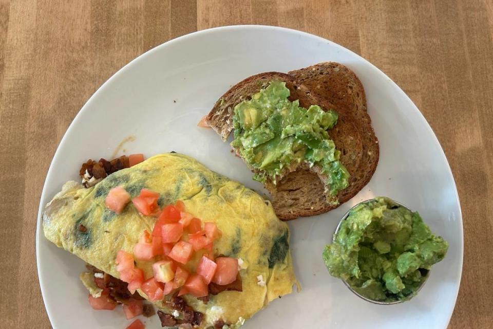 Enjoy’s menu includes breakfast items, like its avocado toast. Jenna Thompson/jthompson@kcstar.com